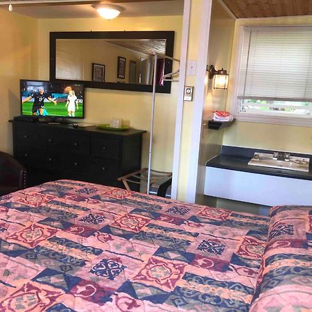 Lakelawn B&B And Motel ヤーマス エクステリア 写真