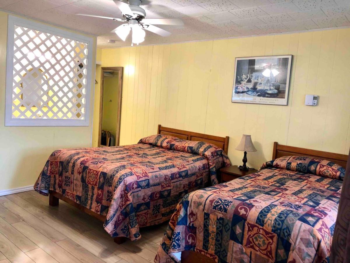 Lakelawn B&B And Motel ヤーマス エクステリア 写真