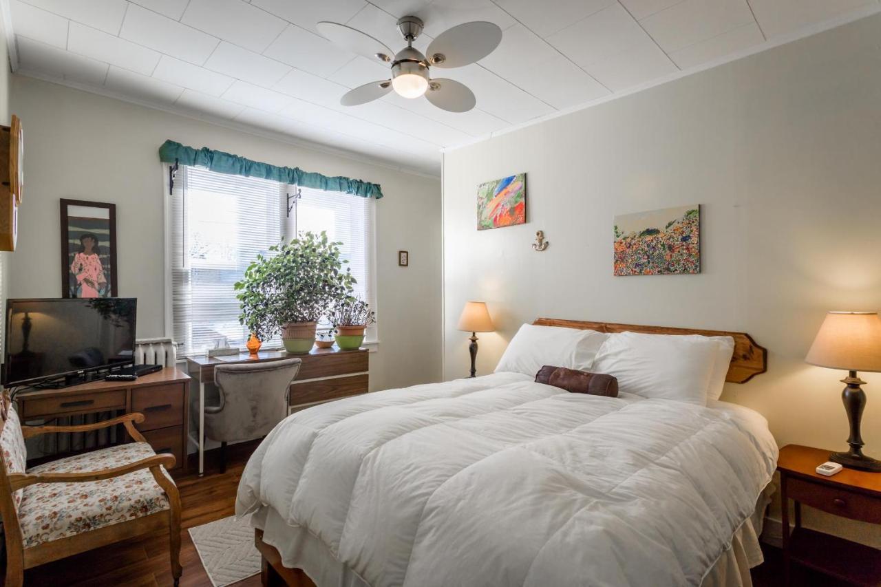 Lakelawn B&B And Motel ヤーマス エクステリア 写真