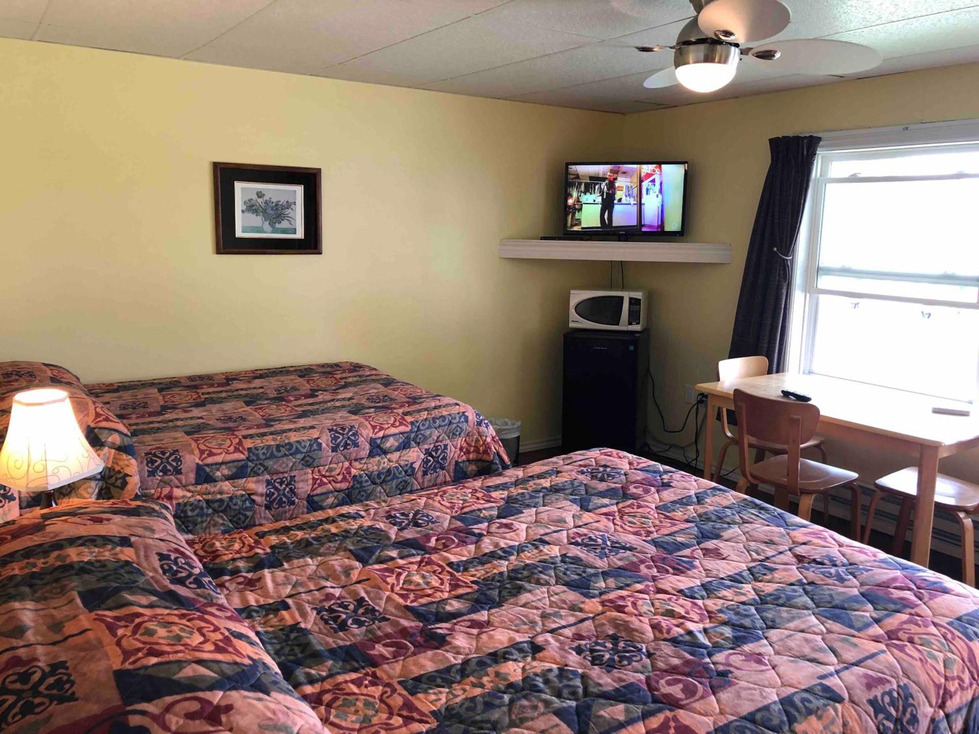 Lakelawn B&B And Motel ヤーマス エクステリア 写真