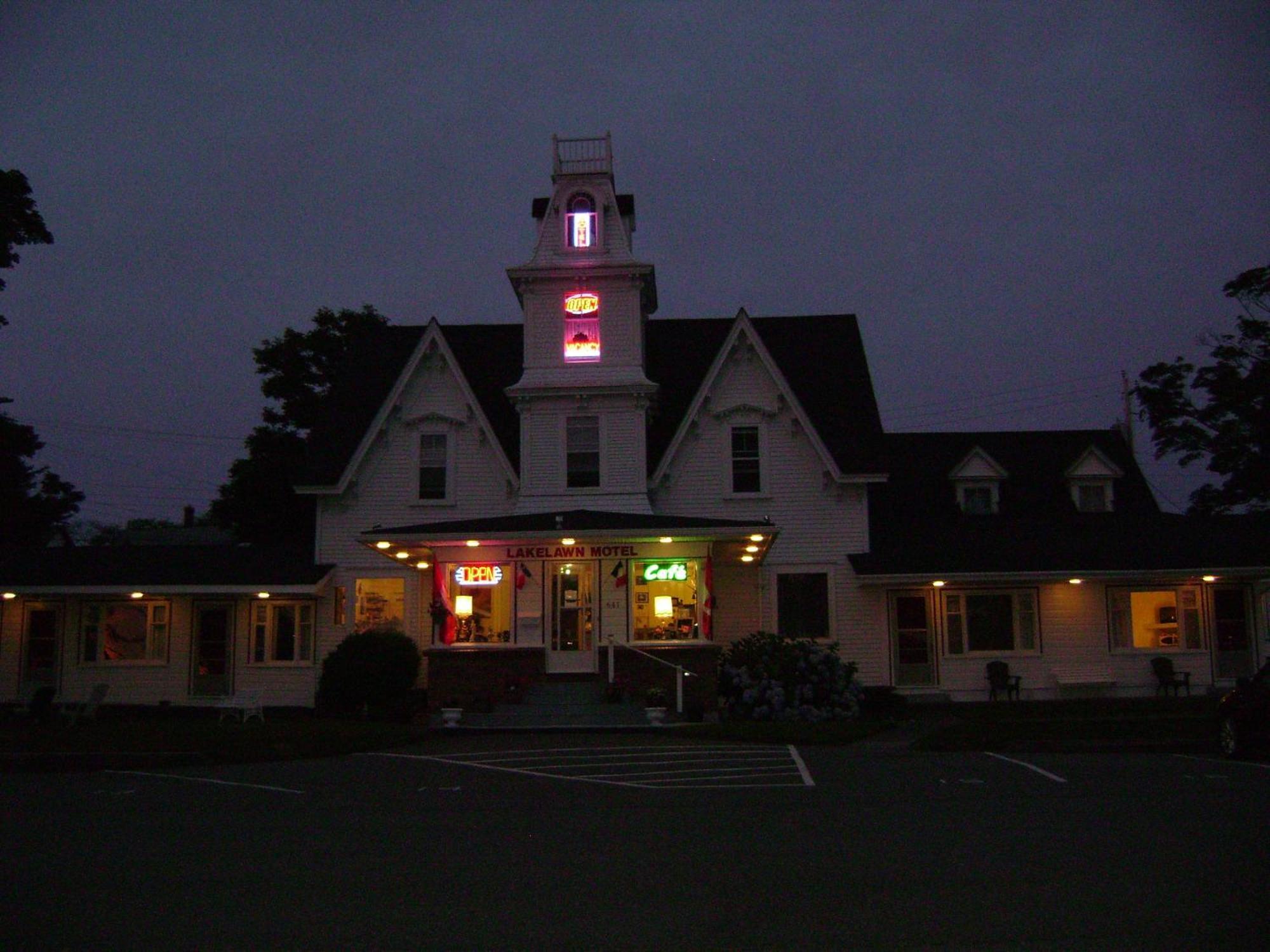 Lakelawn B&B And Motel ヤーマス エクステリア 写真